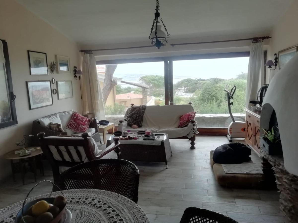 스틴티노 Sa Domo De Afra B&B 외부 사진